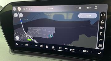 2025 Audi E-hybrid Launch Edition Sportback S Tronic Euro 6 5-door 26kWh (Black) - Image: 17