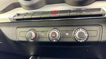 2023 Audi TFSI CoD 35 S line S Tronic Euro 6 5-door (Red) - Image: 7