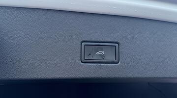 2025 Volkswagen TSI Black Edition Plus DSG Euro 6 5-door (White) - Image: 14