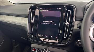 2025 Volvo 2.0 B4 MHEV Ultra Dark DCT Auto Euro 6 5-door (Grey) - Image: 31