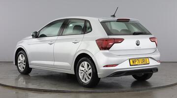 2021 Volkswagen 1.0 TSI Life Euro 6 5-door (Silver) - Image: 3