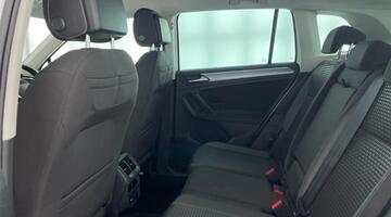 2022 Volkswagen TSI Active Euro 6 5-door (White) - Image: 36