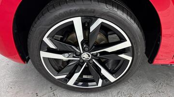 2024 Škoda TSI ACT Monte Carlo DSG Euro 6 5-door (Red) - Image: 39