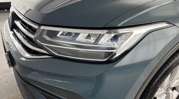 2022 Volkswagen 2.0 TDI Life DSG Euro 6 5-door (Blue) - Image: 41