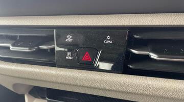 2025 Volkswagen 2.0 TDI Style Long MPV DSG Euro 6 5-door (Grey) - Image: 16