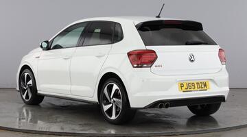 2019 Volkswagen 2.0 TSI GTI+ DSG Euro 6 5-door (White) - Image: 3