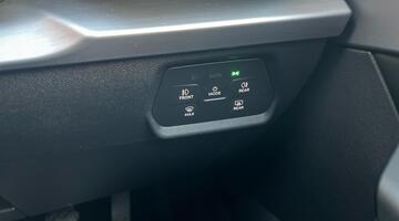 2022 SEAT TSI EVO FR Euro 6 5-door (Grey) - Image: 16