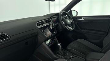 2023 Volkswagen TSI R-Line DSG Euro 6 5-door (Grey) - Image: 2