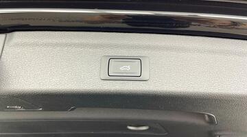 2025 Audi TFSI CoD 35 S line S Tronic Euro 6 5-door (Black) - Image: 32