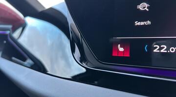 2025 Audi 2.0 TFSI S line S Tronic Euro 6 5-door (Red) - Image: 32