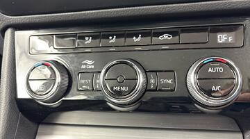 2024 Škoda 2.0 TDI SE DSG Euro 6 5-door (White) - Image: 13