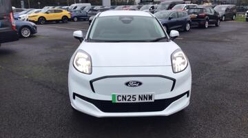 2025 Ford Standard Range 43kWh Premium Auto 5-door (White) - Image: 28