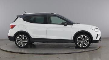 2024 SEAT 1.0 TSI FR Sport DSG Euro 6 5-door (White) - Image: 4