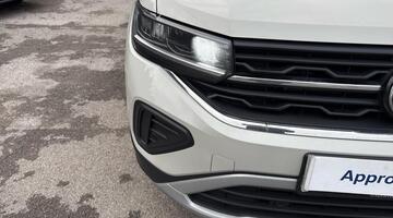 2025 Volkswagen 1.0 TSI Life DSG Euro 6 5-door (Grey) - Image: 22