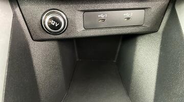 2022 Audi 1.0 TFSI 25 Sport Sportback Euro 6 5-door (White) - Image: 7