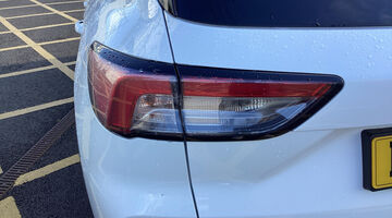 2020 Ford EcoBoost Titanium First Edition Euro 6 5-door (White) - Image: 27