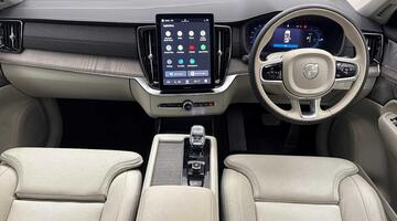 2025 Volvo 2.0 T8 18.8kWh Ultra Dark Auto 4WD Euro 6 5-door (Grey) - Image: 10