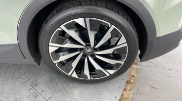 2025 Škoda 82kWh 85 SportLine Auto 5-door (Green) - Image: 37