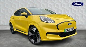 2025 Ford Standard Range 43kWh Premium Auto 5-door (Yellow) - Image: 1