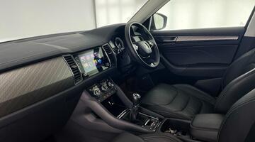 2022 Škoda TSI ACT SE L Executive Euro 6 5-door (7 Seat) (Grey) - Image: 2