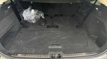 2025 Volvo 2.0 T8 18.8kWh Ultra Dark Auto 4WD Euro 6 5-door (Silver) - Image: 14