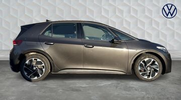 2021 Volkswagen Pro Performance 58kWh Life Auto 5-door (Grey) - Image: 4