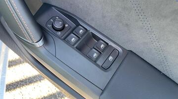 2025 CUPRA ETSI V2 DSG Euro 6 5-door (White) - Image: 16