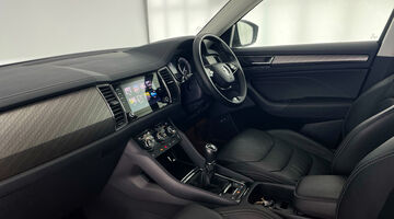 2022 Škoda TSI ACT SE L Executive Euro 6 5-door (7 Seat) (Grey) - Image: 2