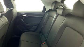 2022 Audi 1.0 TFSI 25 Technik Sportback Euro 6 5-door (White) - Image: 31