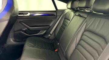 2025 Volkswagen 2.0 TSI R Fastback DSG 4Motion Euro 6 5-door (White) - Image: 39