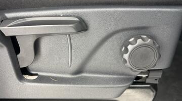 2025 Volkswagen 2.0 TDI T3Commerce Auto FWD SWB Euro 6 5-door (Grey) - Image: 20