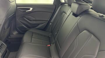 2025 Audi 2.0 TFSI S line Saloon S Tronic Euro 6 5-door (Black) - Image: 33