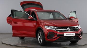 2023 Volkswagen TSI R-Line DSG Euro 6 5-door (Red) - Image: 9