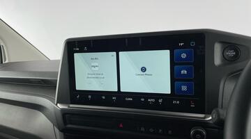 2025 Volkswagen T32 65kWh Commerce Pro Auto RWD SWB 5-door (Grey) - Image: 22