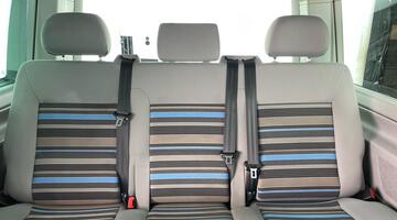 2013 Volkswagen 2.0 TDI Beach FWD 4-door (Blue) - Image: 28