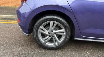 2023 Volkswagen 1.0 TSI R-Line Euro 6 5-door (Unlisted) - Image: 13