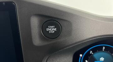 2025 Volkswagen 2.0 TDI T28 Commerce Plus FWD SWB Euro 6 5-door (White) - Image: 24