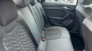 2022 Audi 1.0 TFSI 25 Sport Sportback Euro 6 5-door (Black) - Image: 28