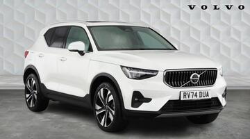 2025 Volvo 2.0 B3 MHEV Ultra Bright DCT Auto Euro 6 5-door (White) - Image: 1