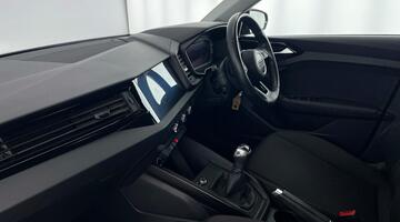 2019 Audi 1.0 TFSI 25 Technik Sportback Euro 6 5-door (Blue) - Image: 2