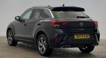 2025 Volkswagen 2.0 TDI R-Line DSG Euro 6 5-door (Black) - Image: 3