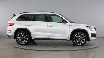 2024 Škoda 2.0 TDI SportLine DSG 4WD Euro 6 5-door (7 Seat) (Silver) - Image: 5