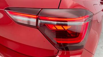 2023 Volkswagen 2.0 TSI GTI DSG Euro 6 5-door (Red) - Image: 30