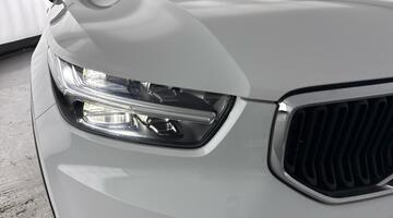 2021 Volvo T2 Momentum Core Euro 6 5-door (White) - Image: 35