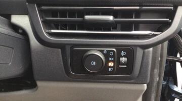 2024 Ford 2.080 EcoBlue Limited L1 H1 Euro 6 5-door (Blue) - Image: 22