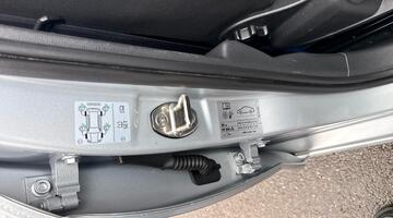 2025 Volkswagen 1.0 TSI Match Euro 6 5-door (Silver) - Image: 31