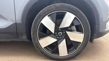 2022 Volvo Recharge 69kWh Ultimate Auto 5-door (Grey) - Image: 16