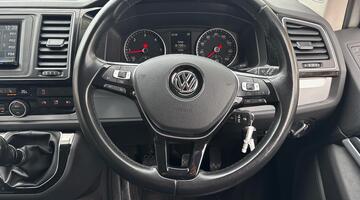 2016 Volkswagen 2.0 BiTDI BlueMotion Tech Executive 4Motion Euro 6 5-door (Silver) - Image: 37