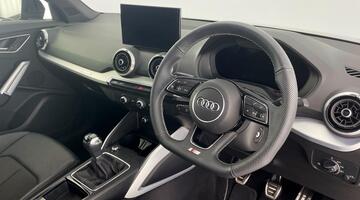 2025 Audi 1.0 TFSI 30 Black Edition Euro 6 5-door (Black) - Image: 6