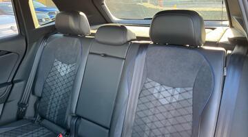 2025 Volkswagen ETSI MHEV R-Line DSG Euro 6 5-door (Grey) - Image: 8